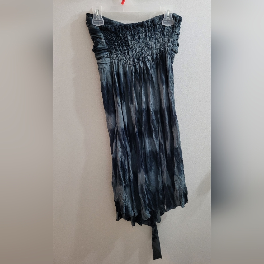 Dress - Picture 3 of 5